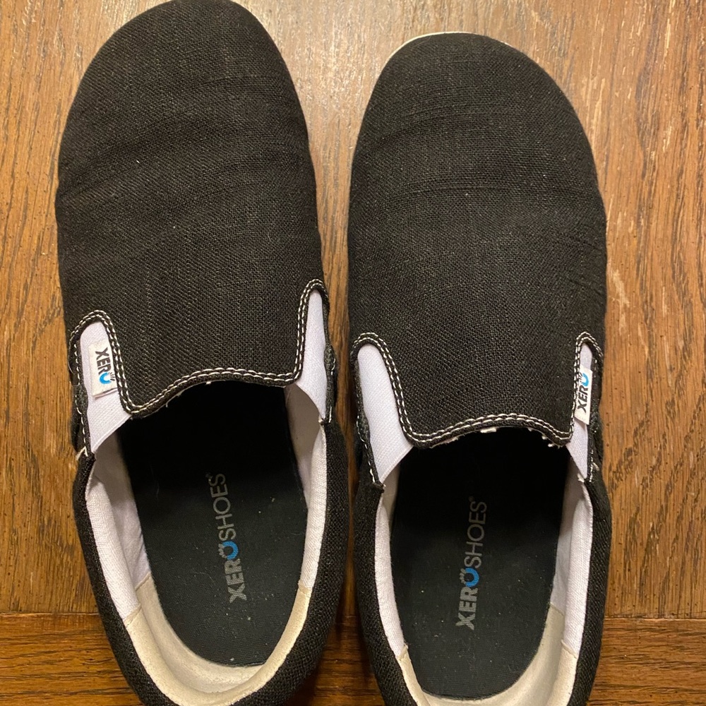 Xero prio slip ons